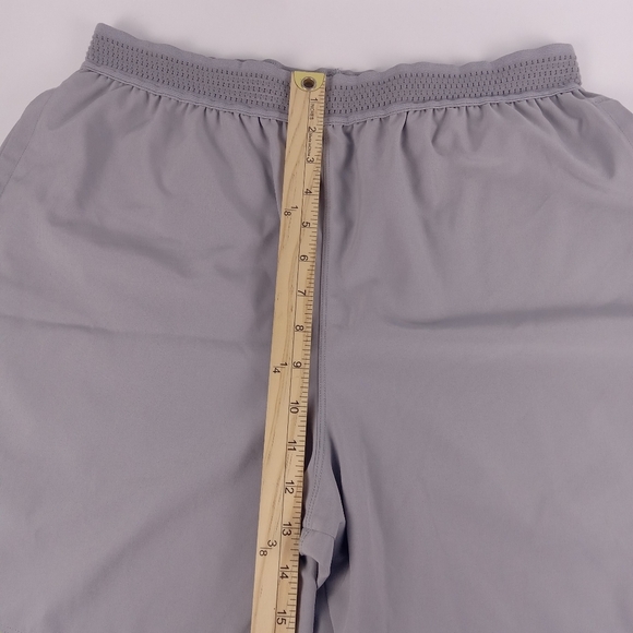 Fabletics The Fundamental Short Mens Large Gray Unlined Stretch Pull On Athletic - Picture 4 of 7